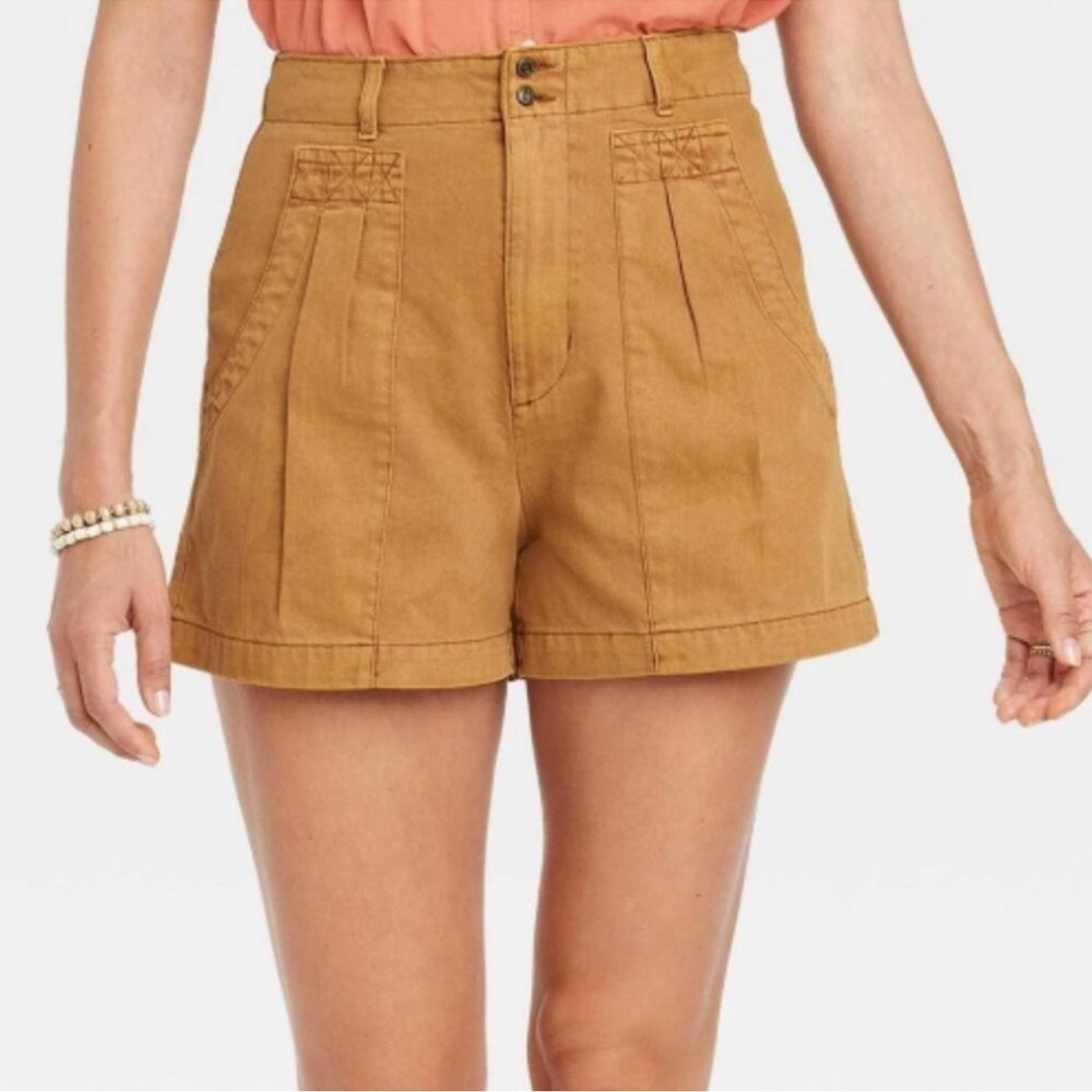 UNIVERSAL THREAD Pleated Pocket Tan Women's Shorts